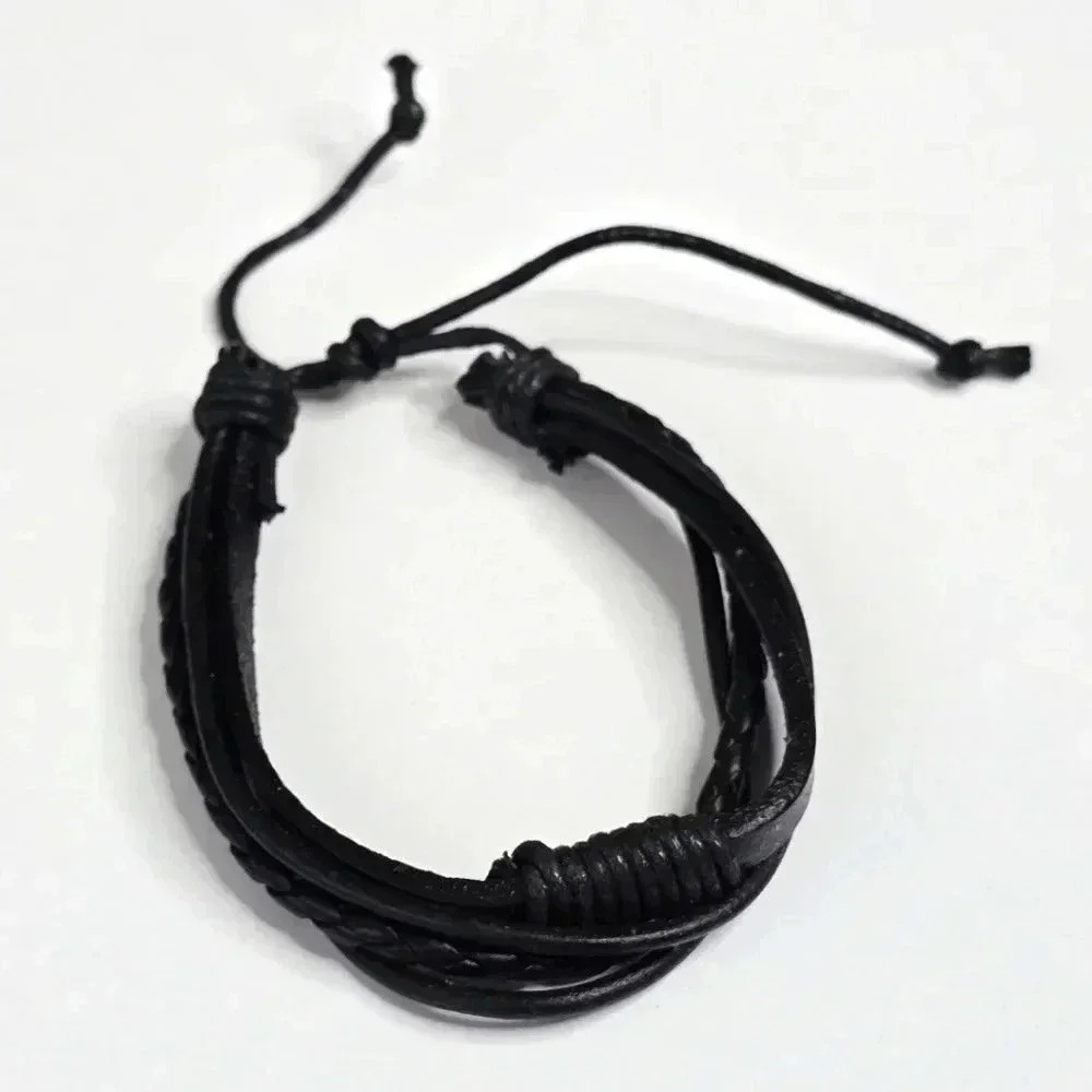 Forever 21 Black Adjustable Bracelet Fashion Jewelry NWT‎